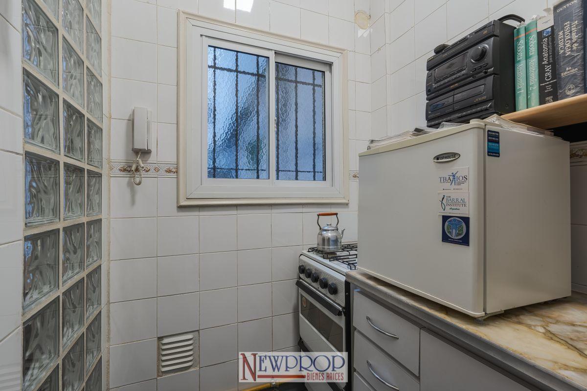 Foto de Departamento Planta baja, Apto Profesional al frente, ideal para, imagen 5