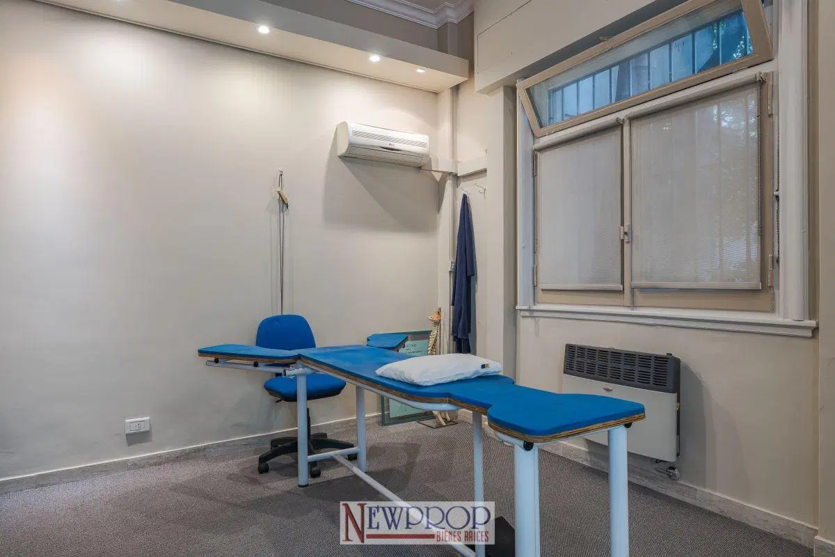 DEPARTAMENTO Pb APTO PROFESIONAL AL FRENTE IDEAL CONSULTORIOS DE 37 M2 IMPECABLE ESTADO 1