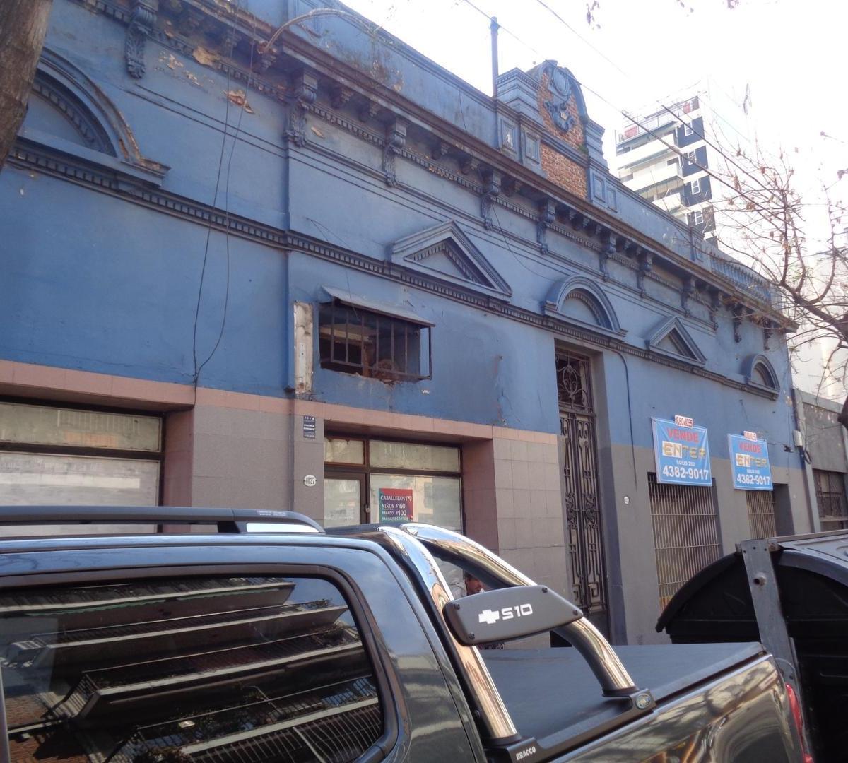 VENTA DE LOTE EXCEPCIONAL HUMBERTO 1º 1800