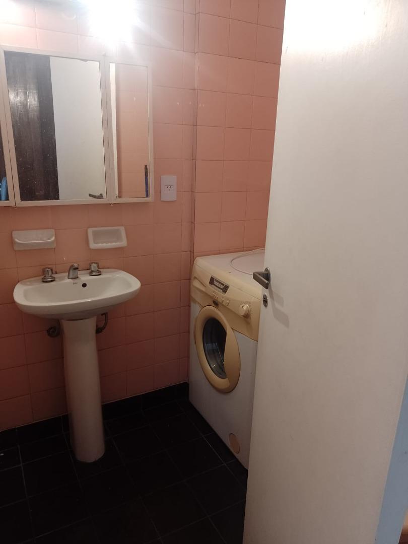 Foto de VENTA DEPTO 3 AMB AL FRENTE C/BALCON, imagen 4