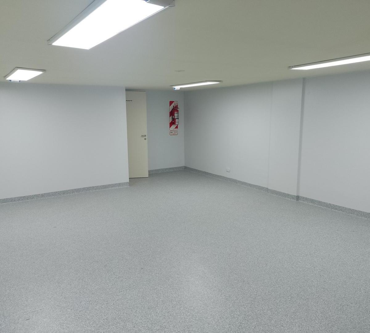 Foto de VENTA OFICINA 2 PLANTAS CALLAO 400 CENTRO, imagen 2