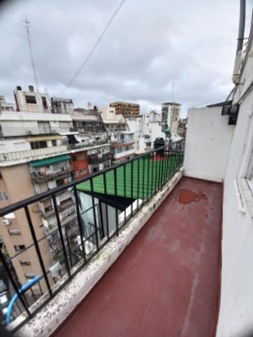 Venta 3 Amb Al Frentecon Balcon Terraza. Valentin Gomez 2900 4