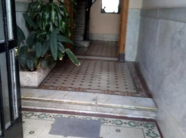ALMAGRO ALQUILER DEPTO 6 AMB.SEMI PISO FTE BALCON BAJAS EXPE 1