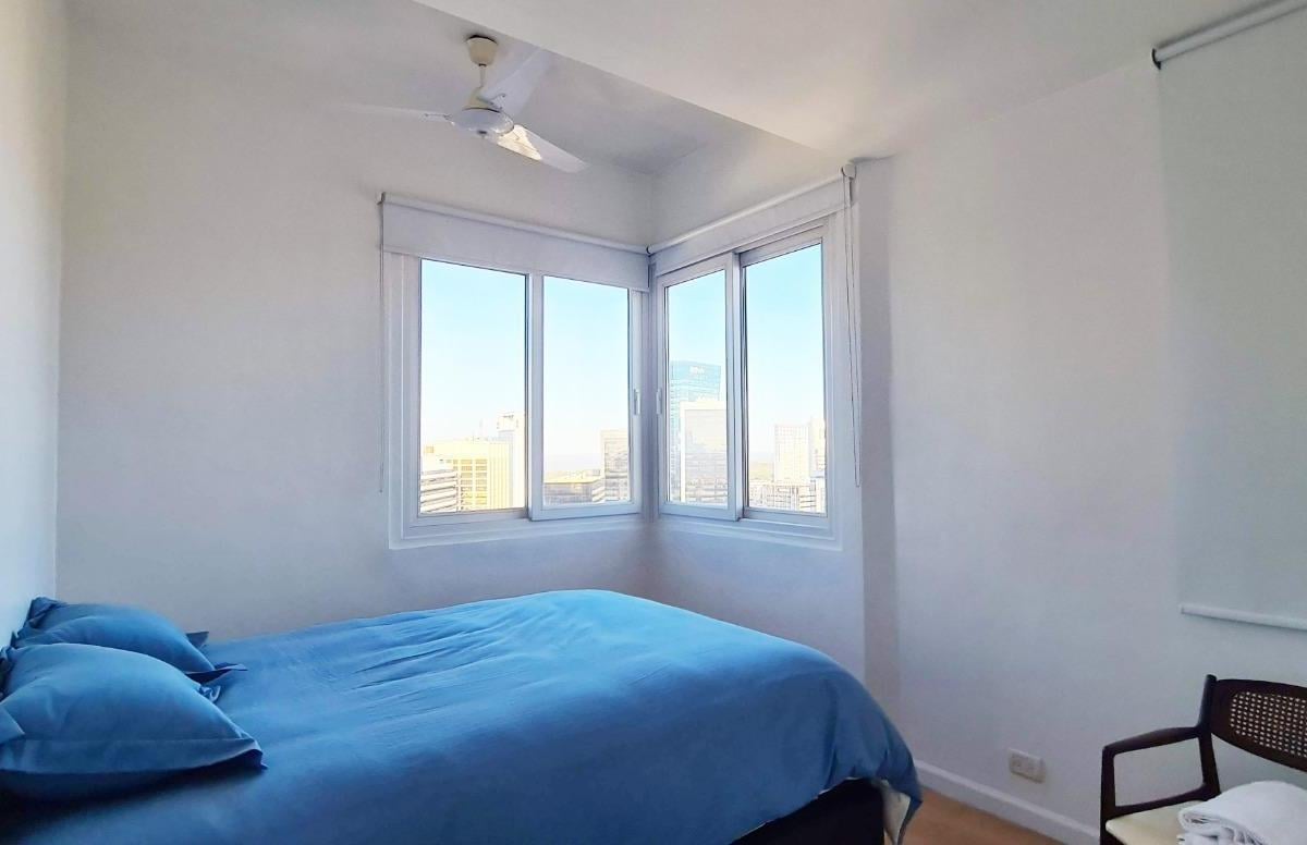 Foto de Espectacular alquiler En Edificio Kavanagh-. Piso muy Alto.- Hermosa vista.-, imagen 4