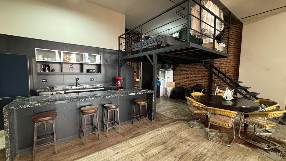 Foto de LOFT DE 100 M² EN MOLINA CIUDAD – BALCÓN, COCHERA Y DOBLE ALTURA, imagen 2