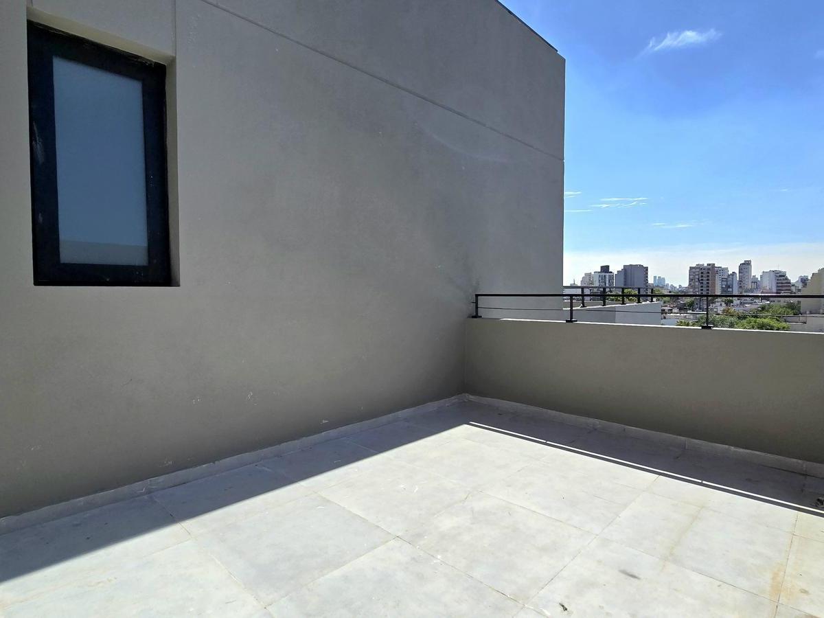 Venta • Villa Gral. Mitre • 3 Ambientes 3