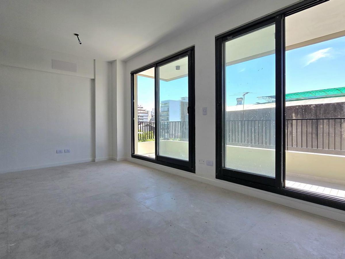 Venta • Villa Gral. Mitre • Monoambiente Divisible 1