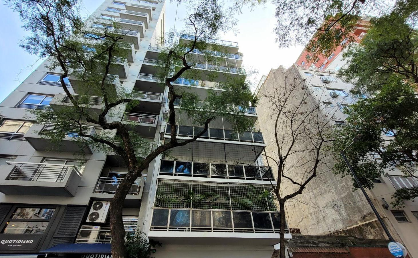 VENTA • PALERMO • PISO • 3 AMBIENTES • COCHERA