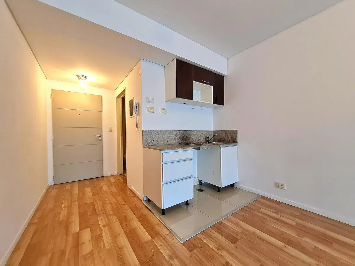 VENTA • BELGRANO • MONOAMBIENTE • COCHERA 5
