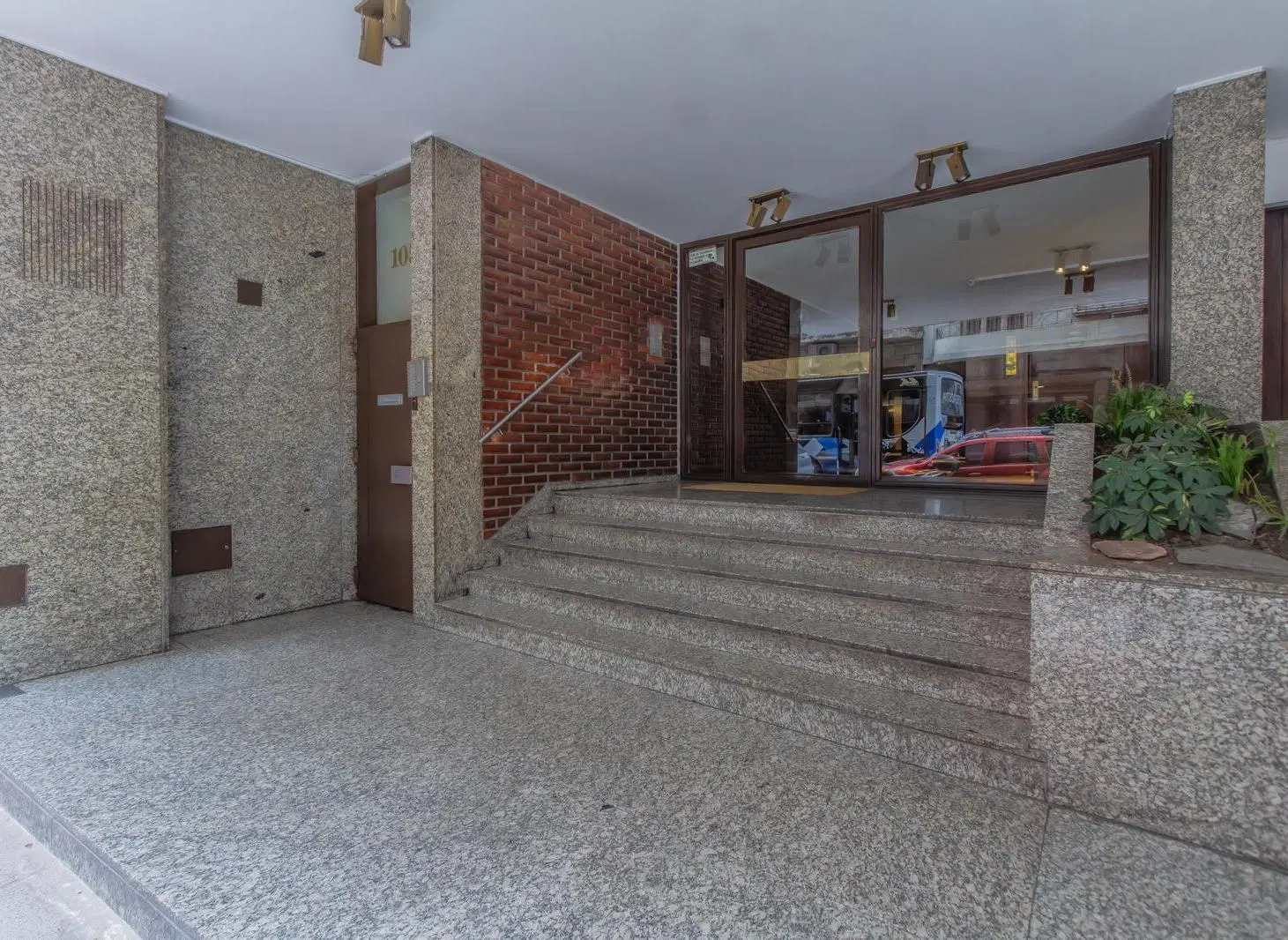 VENTA • RECOLETA • 4 AMBIENTES • 2 COCHERAS FIJAS 3