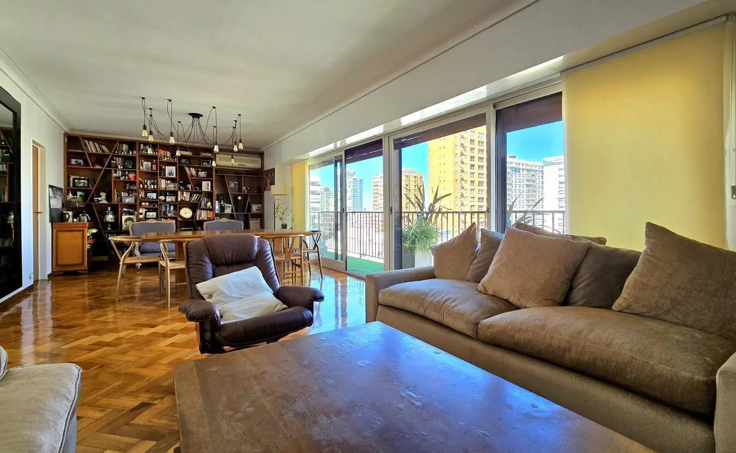 VENTA • BELGRANO • DÚPLEX • PISO • 5 AMBIENTES • COCHERA 1