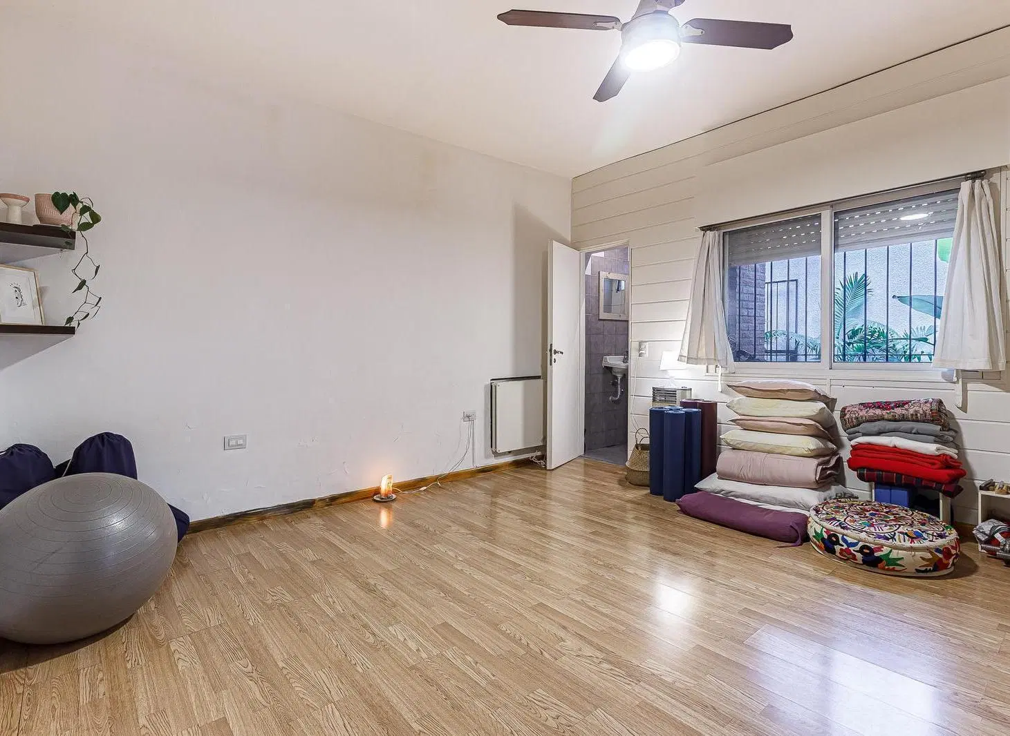 VENTA • VICENTE LÓPEZ • PH • 4 AMBIENTES 4