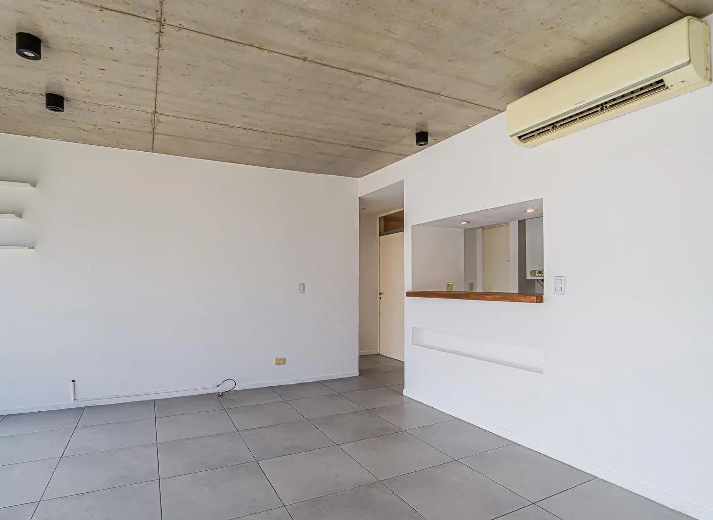 VENTA • VILLA URQUIZA • SEMIPISO • 2 AMBIENTES • COCHERA • APTO CRÉDITO 3