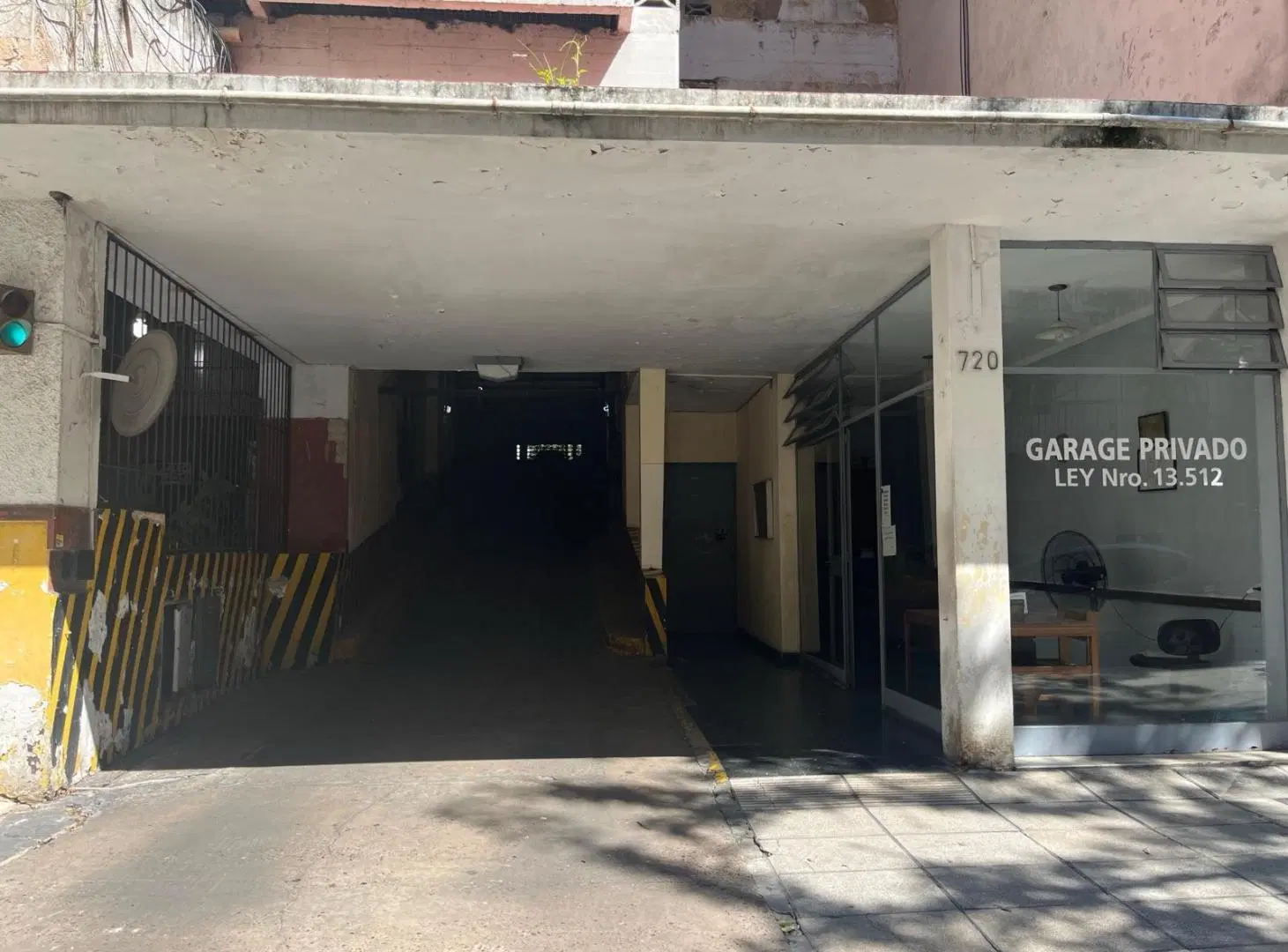 VENTA • LAS CAÑITAS • COCHERA 4