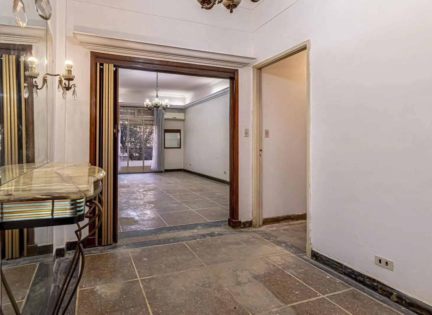 VENTA • PH • COLEGIALES • 4 AMBIENTES • A REFACCIONAR 8