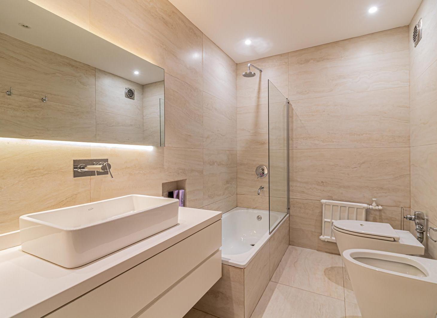 VENTA • BELGRANO • SEMIPISO • 4 AMBIENTES • COCHERA