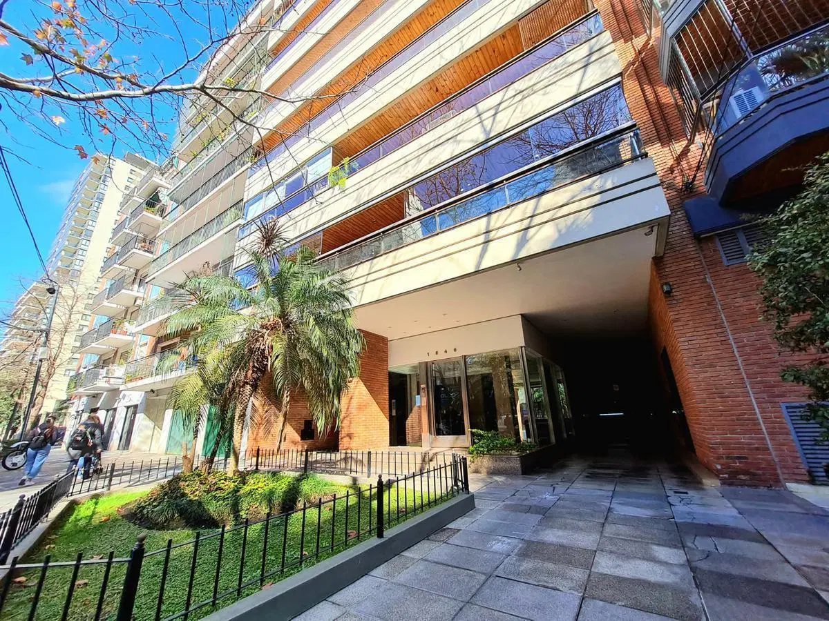 VENTA • BELGRANO • PISO • 5 AMBIENTES • 2 COCHERAS 1