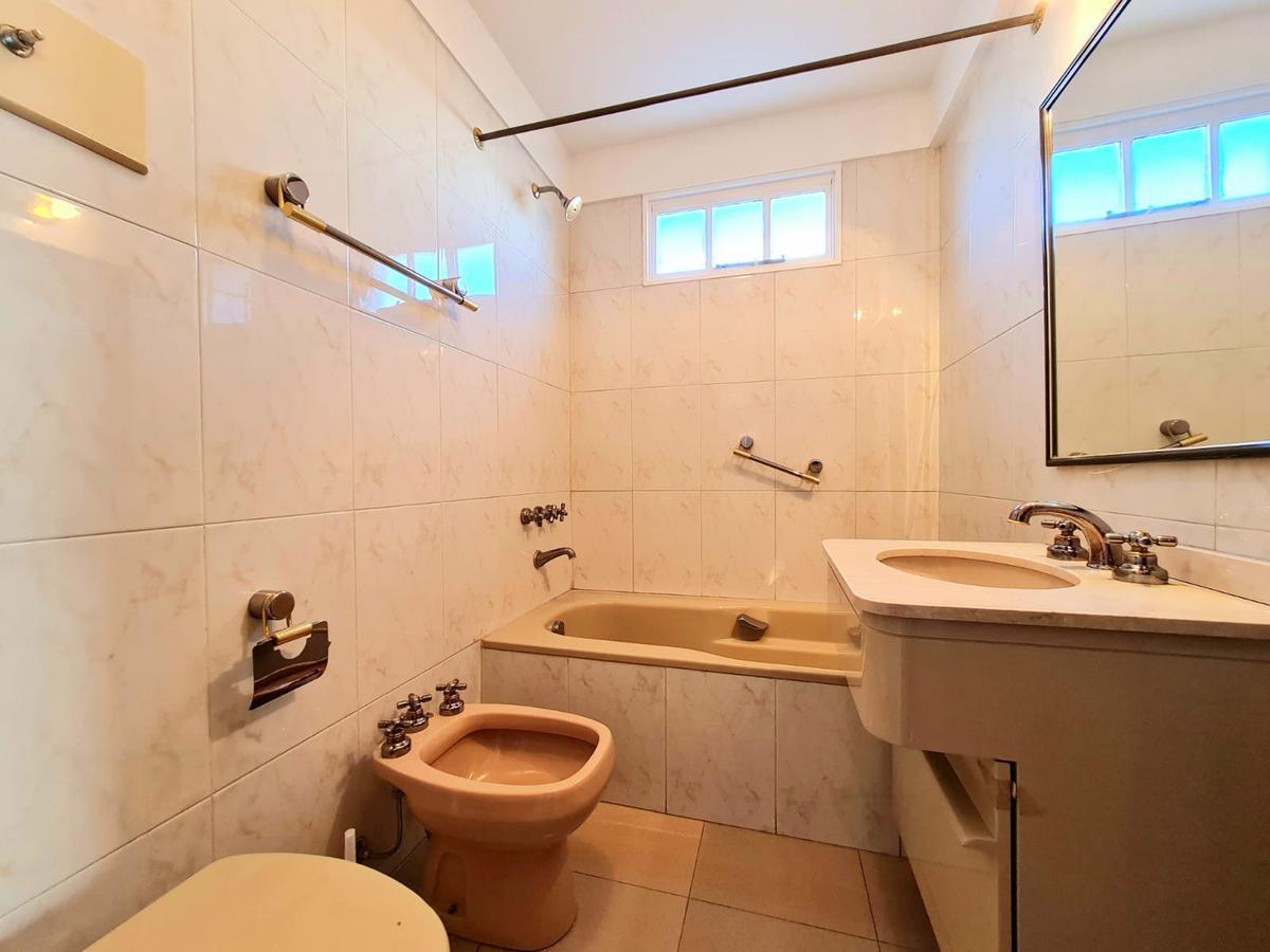 VENTA • BELGRANO • PISO • 5 AMBIENTES • 2 COCHERAS