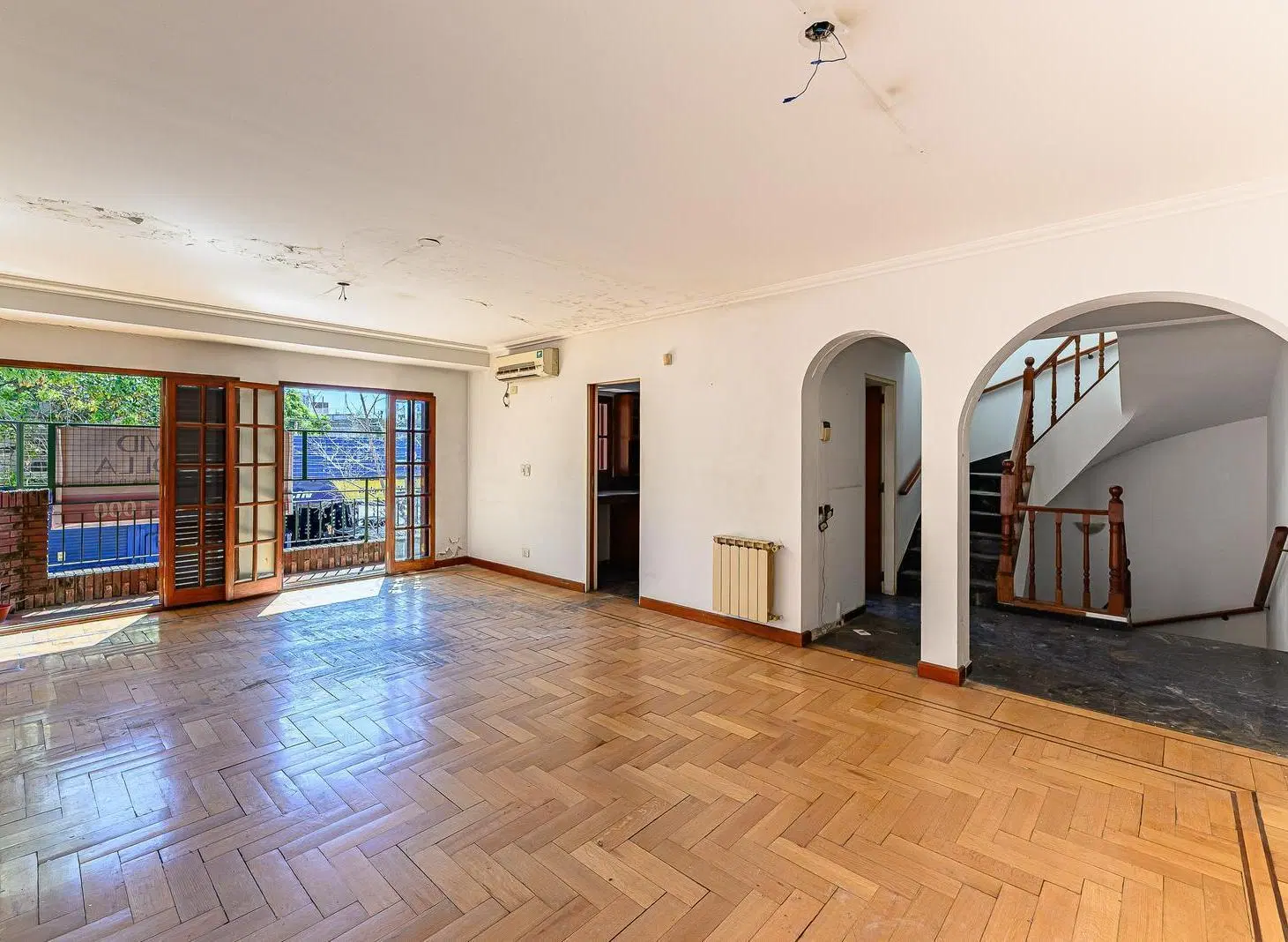VENTA • BELGRANO • CASA • 5 AMBIENTES • COCHERA • A RECICLAR 1
