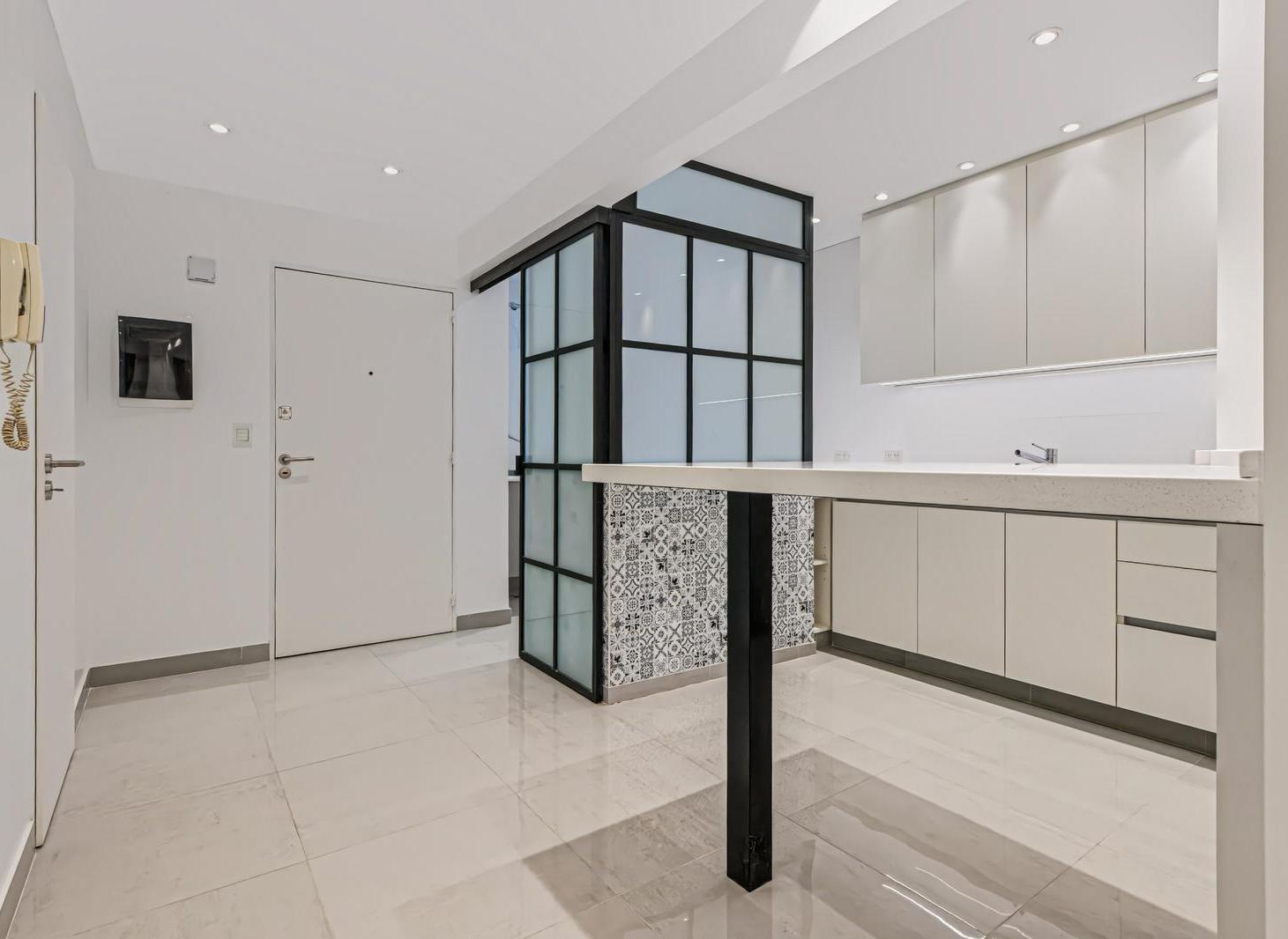 Foto de VENTA • BELGRANO • SEMIPISO • 3 AMBIENTES, imagen 3