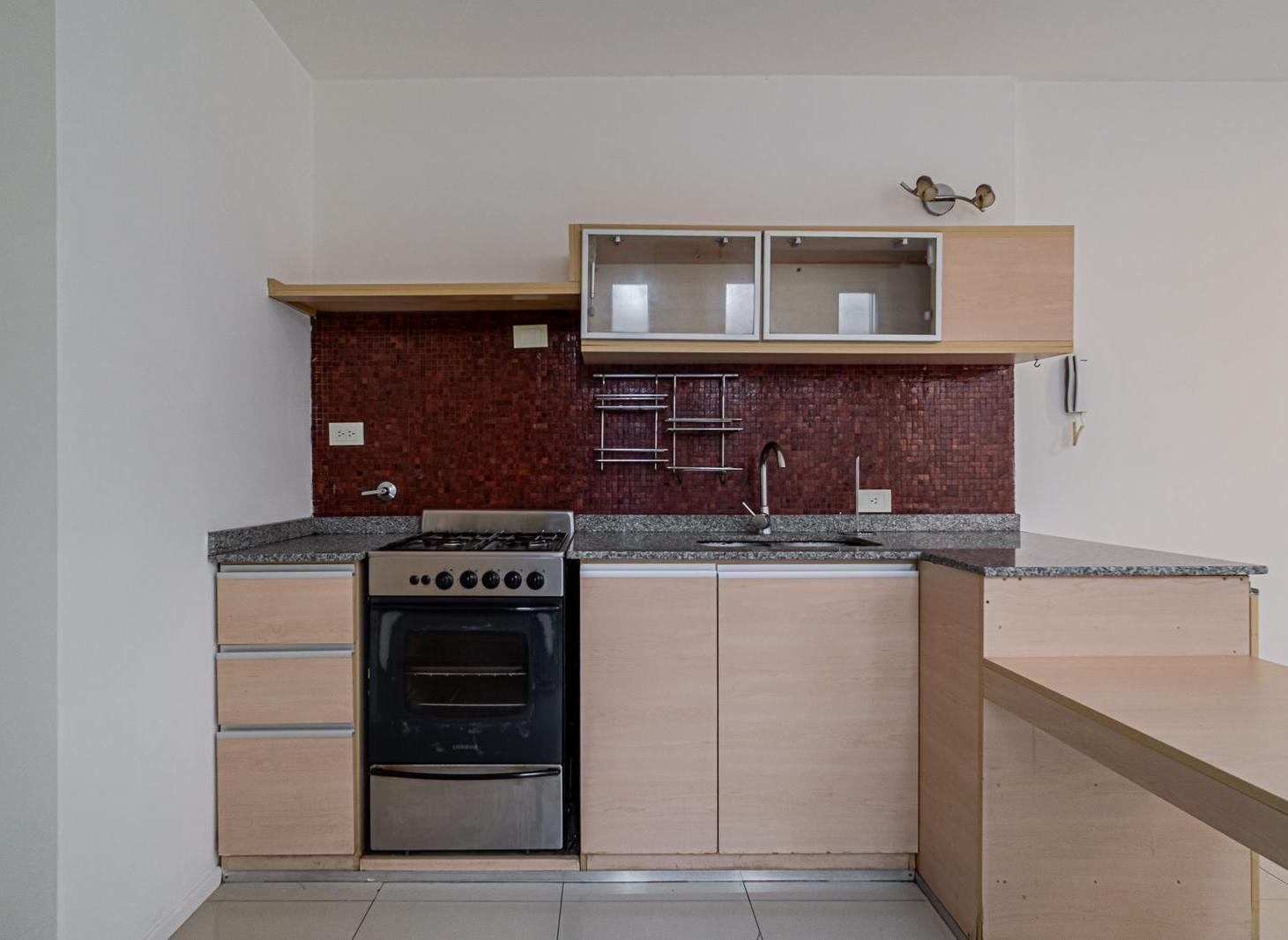 Foto de VENTA • NUÑEZ • 2 AMBIENTES • COCHERA, imagen 1