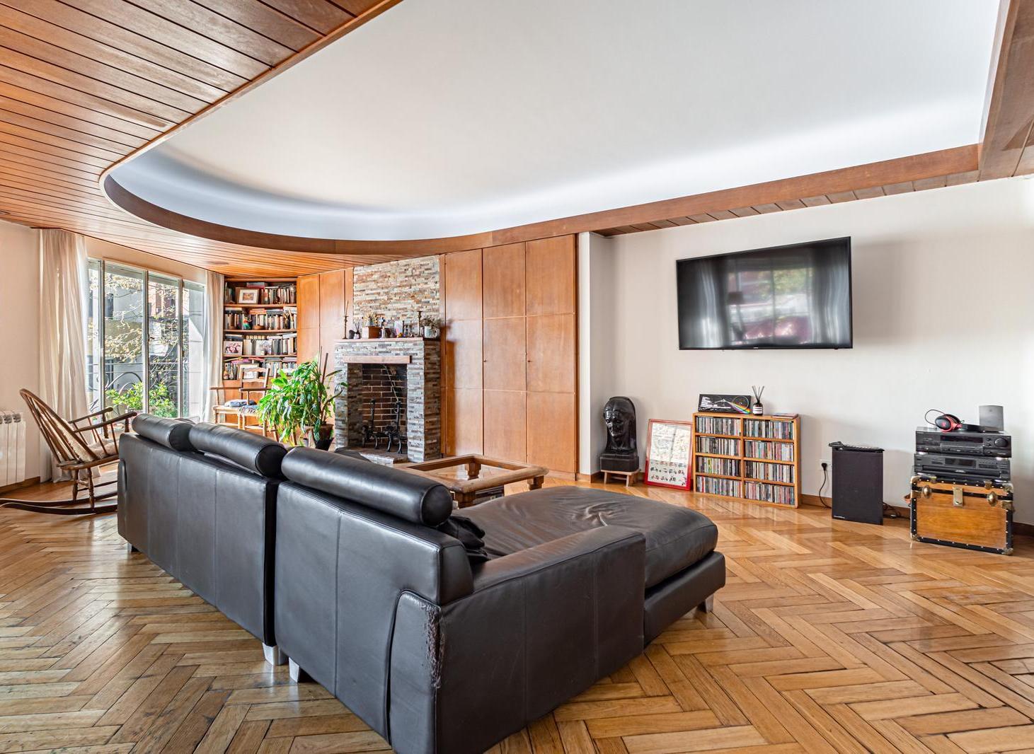 Foto de VENTA • BARRANCAS DE BELGRANO • PISO • 5 AMBIENTES, imagen 2