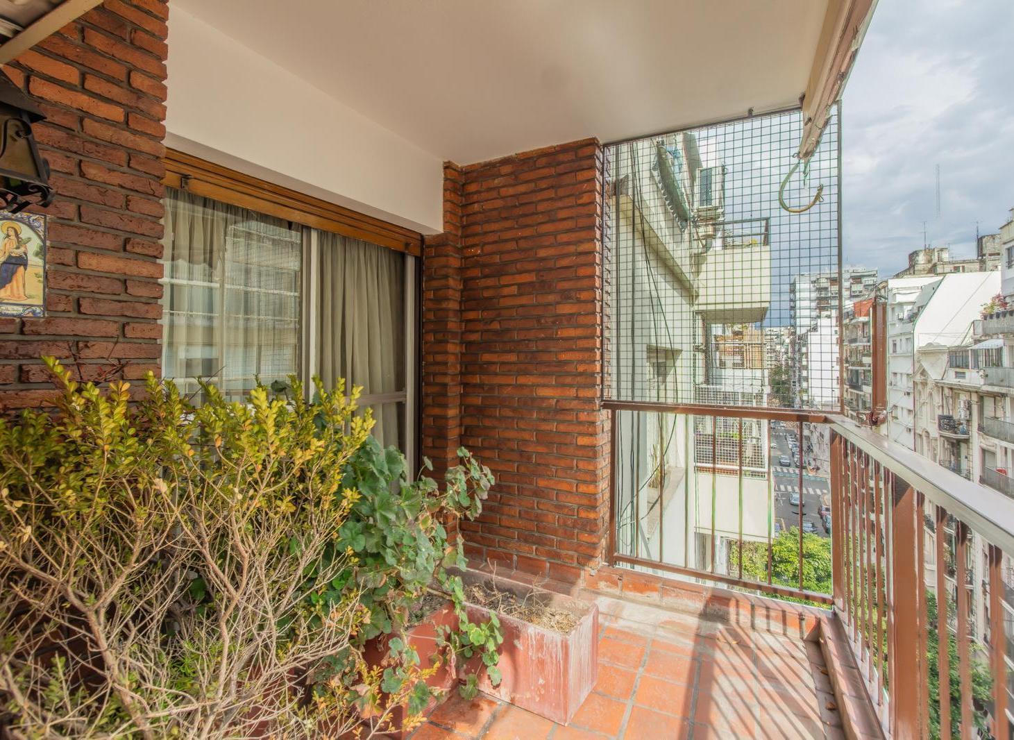 Foto de VENTA • RECOLETA • 4 AMBIENTES • COCHERA FIJA, imagen 5