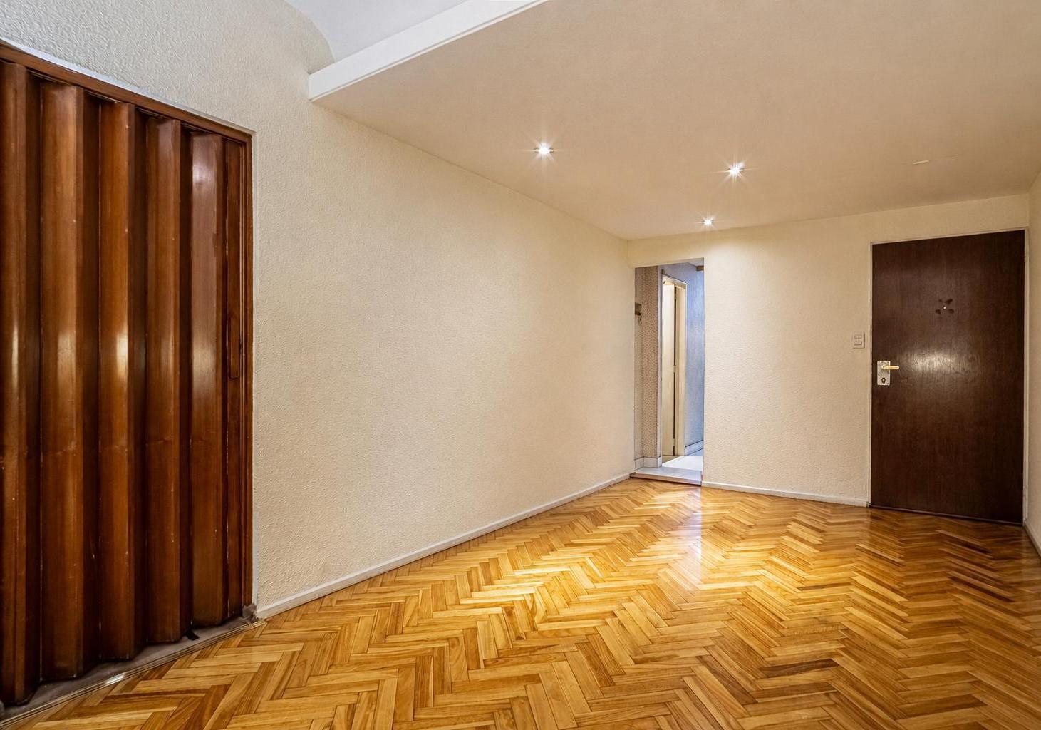 Foto de VENTA • BELGRANO • 4 AMBIENTES CON DEPENDENCIA, imagen 4
