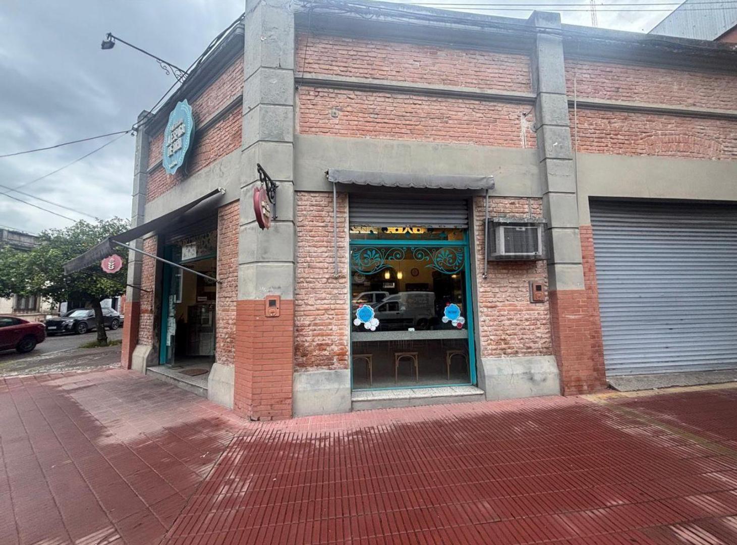 Foto de EXCELENTE LOCAL ESQUINA -ALQUILO-IDEAL PANADERIA, imagen 1