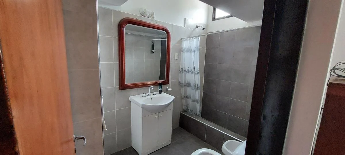 Venta Casa en Barrio Cementista II 2