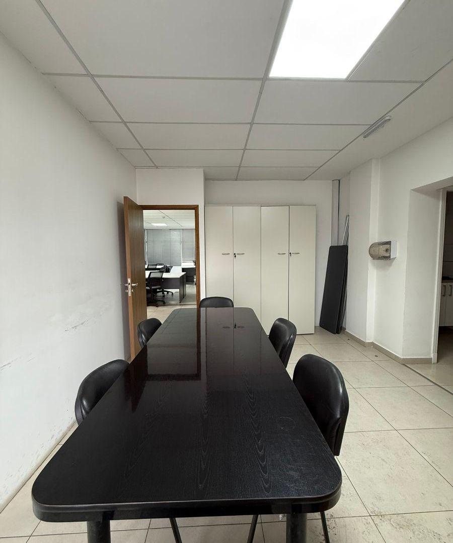 Foto de Oficina comercial de 144 m2 en alquiler , calle P. Mendocinas. Ciudad, imagen 1