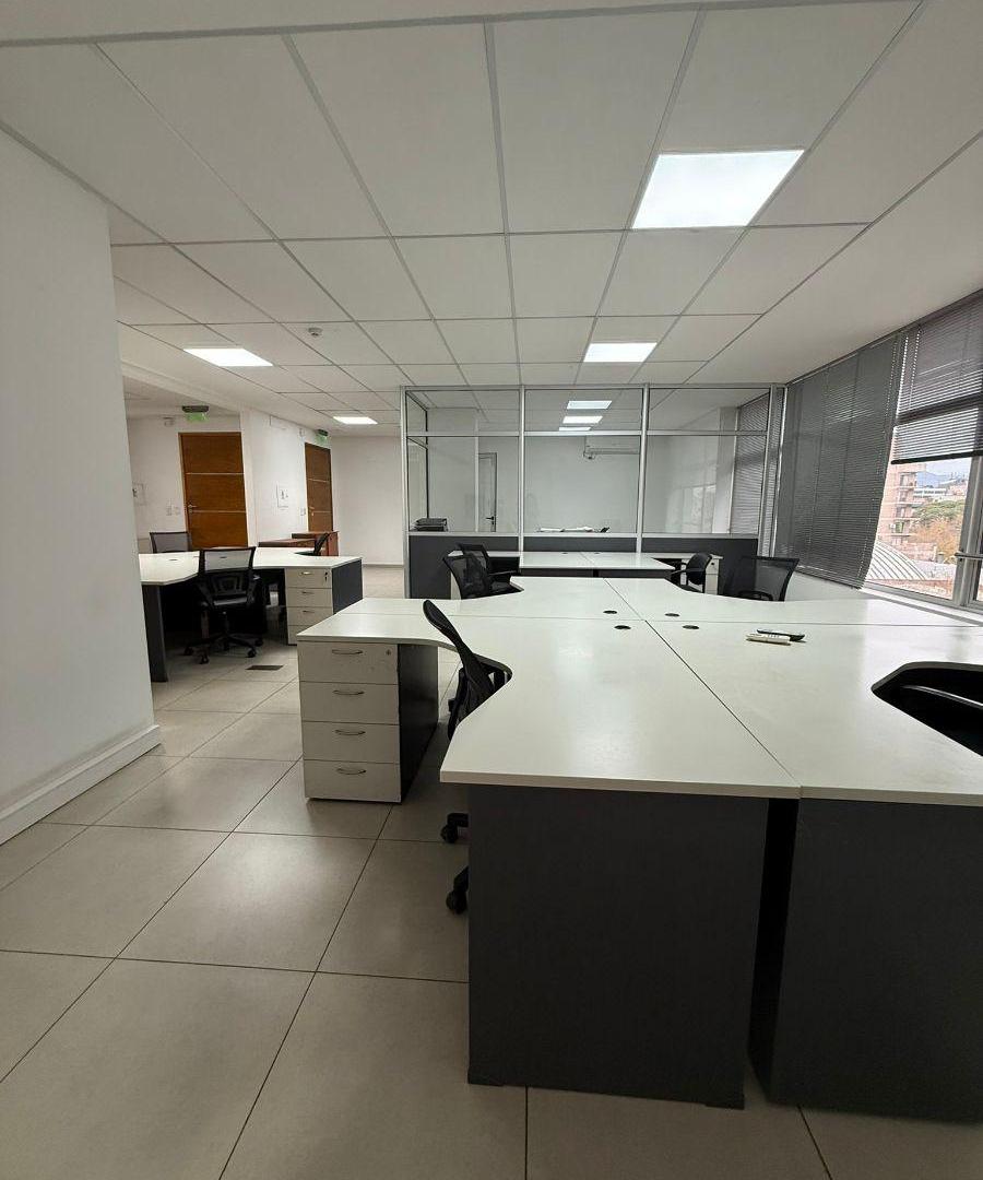 Foto de Oficina comercial de 144 m2 en alquiler , calle P. Mendocinas. Ciudad, imagen 3