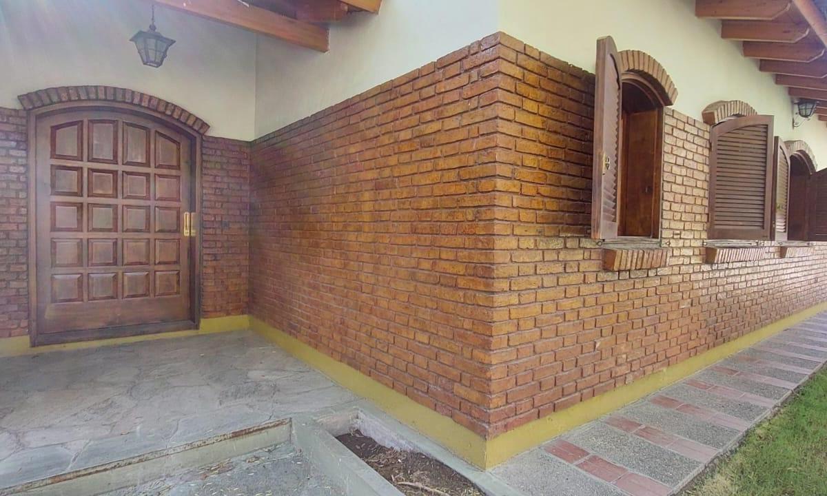 Casa en Venta - Chacras de Coria 2