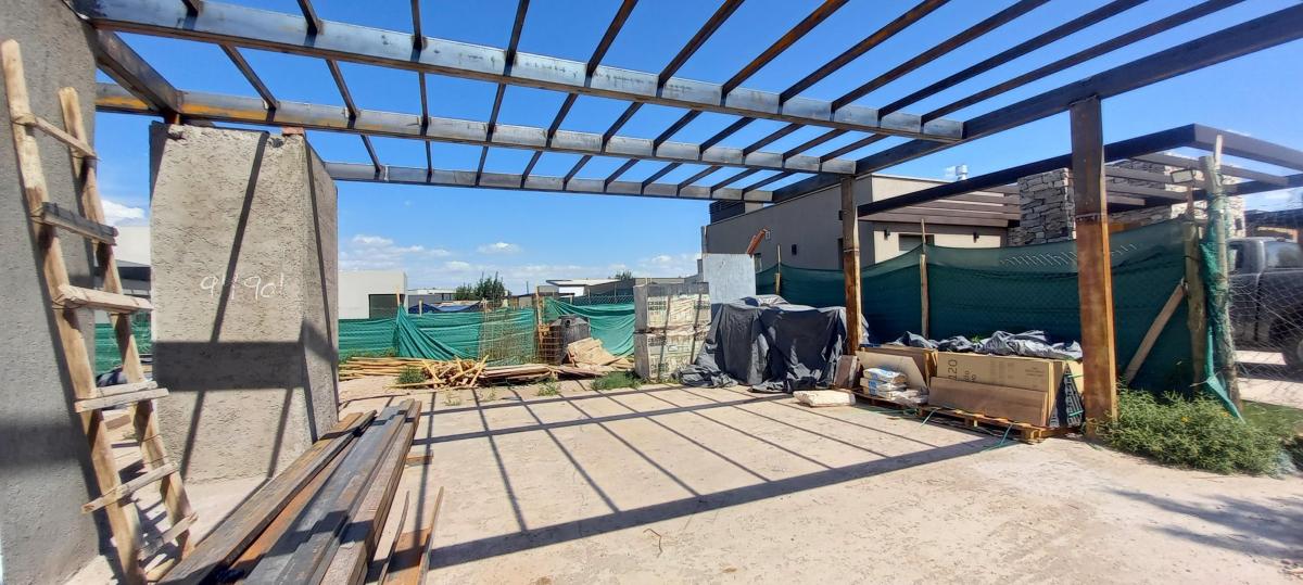 Casa en Venta - Bº Vieytes III - a Estrenar! 3