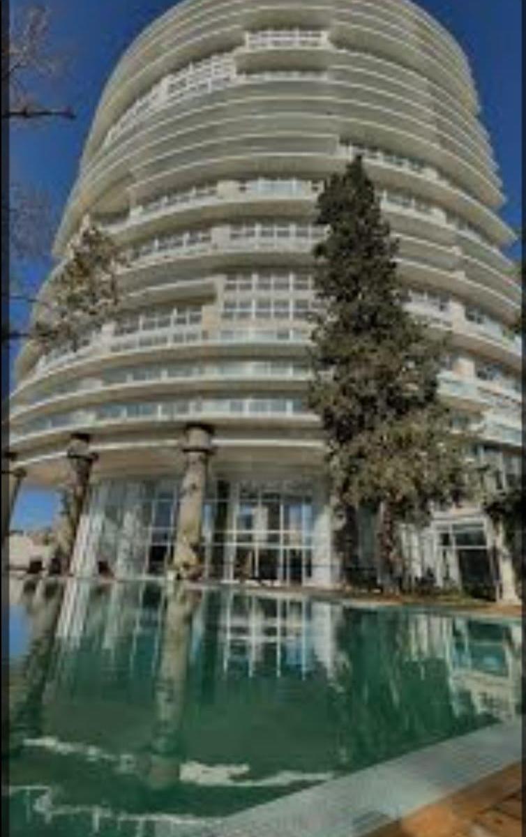Hermoso Departamento en Torre Leloir un Dormitorio con Cochera – Categoria 5