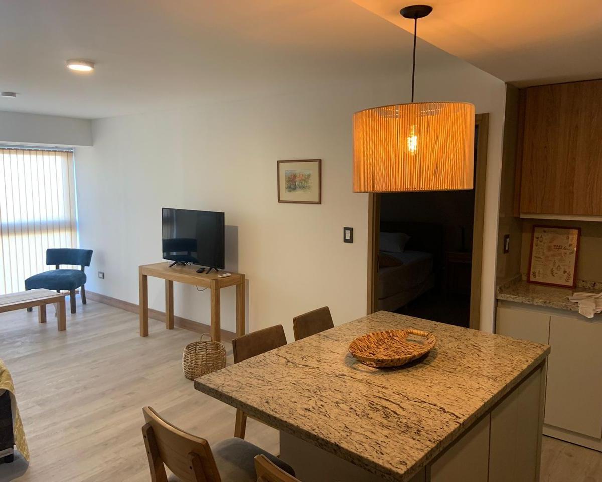 Hermoso Departamento en Torre Leloir un Dormitorio con Cochera – Categoria 4