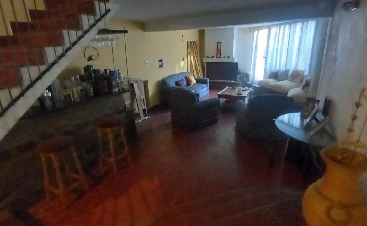 Casa en Venta – Calle Pueyrredon – Chacras de Coria 5