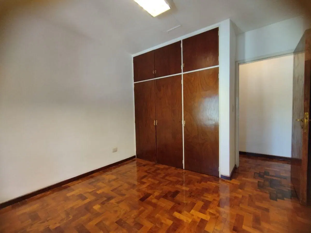 DEPARTAMENTO EN ALQUILER DOS DORMITORIOS Y COCHERA 5
