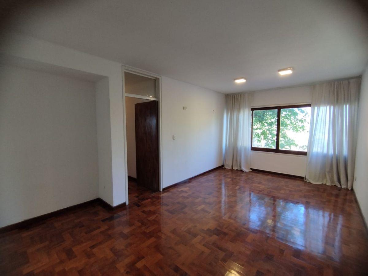 DEPARTAMENTO EN ALQUILER DOS DORMITORIOS Y COCHERA