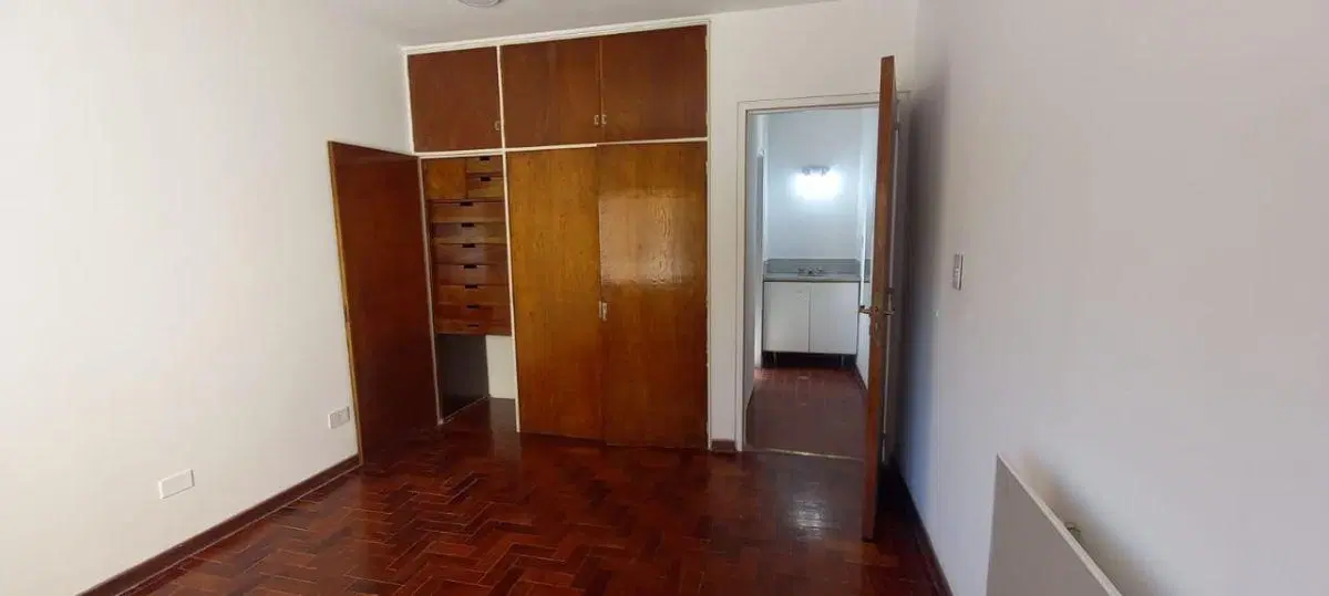 DEPARTAMENTO EN ALQUILER UN DORMITORIO Y COCHERA 5