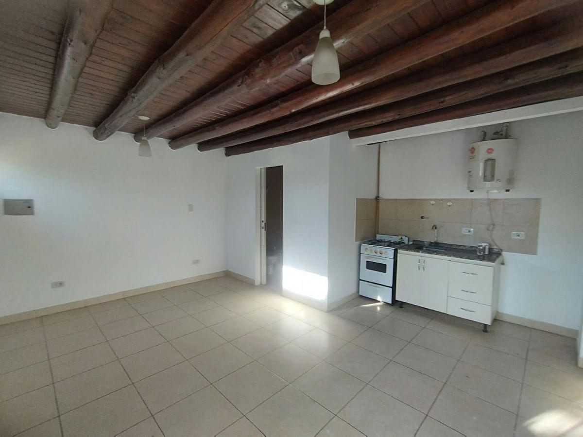 Foto de BLOQUE INMOBILIARIO ALQUILA MONOAMBIENTE, imagen 4
