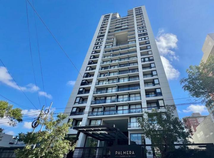 Departamento De 3 Ambientes Con Cochera - Complejo Palmera Caballito. Piso 22. 3