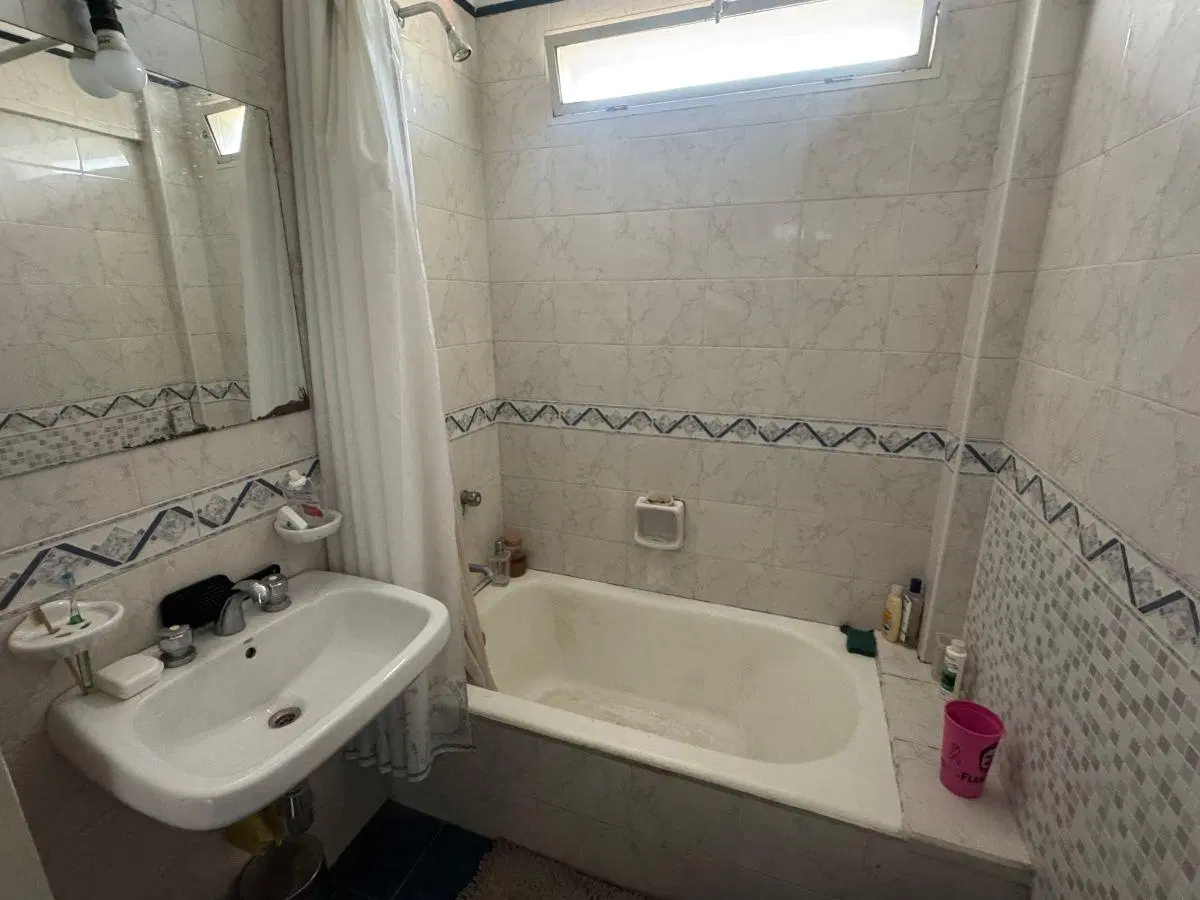 Departamento de 3 ambientes en Palermo. Ubicacion estrategica. piso alto. 2