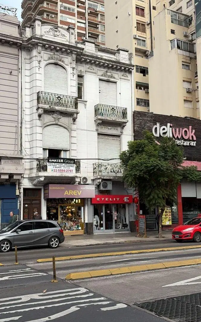 Excelente propiedad de estilo .en ubicacion de privilegio 2