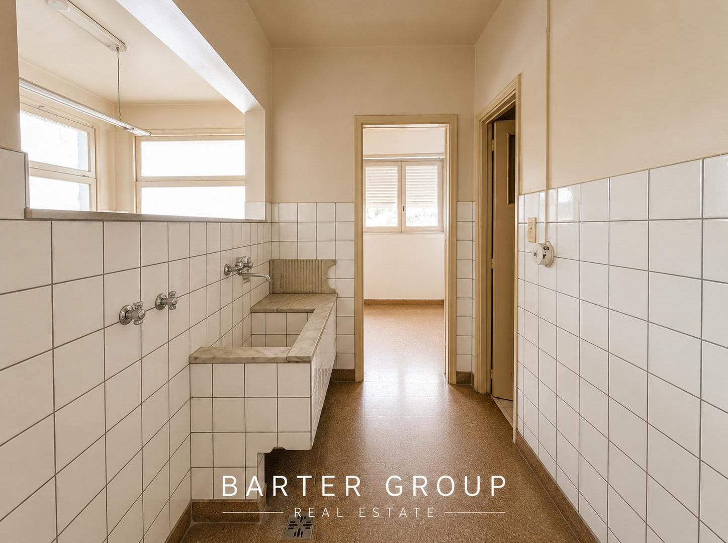 Foto de Departamento en Venta en Belgrano C 5 ambientes con cochera, imagen 5