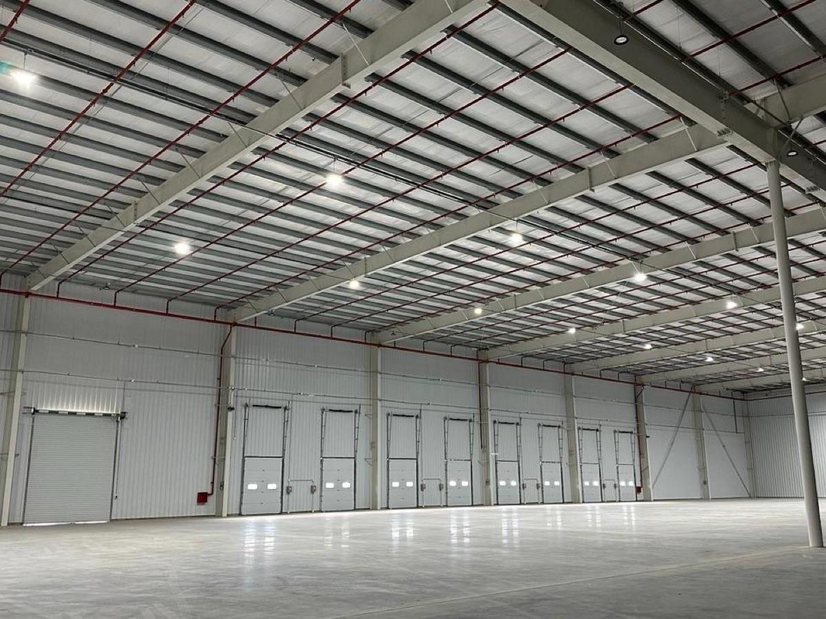 Nave Industrial 5.400 m² 3