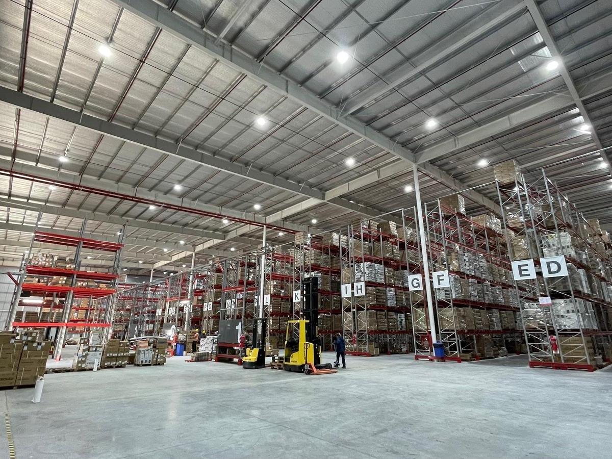 Depósito 13500 m² - Área de Promoción El Triángulo 1