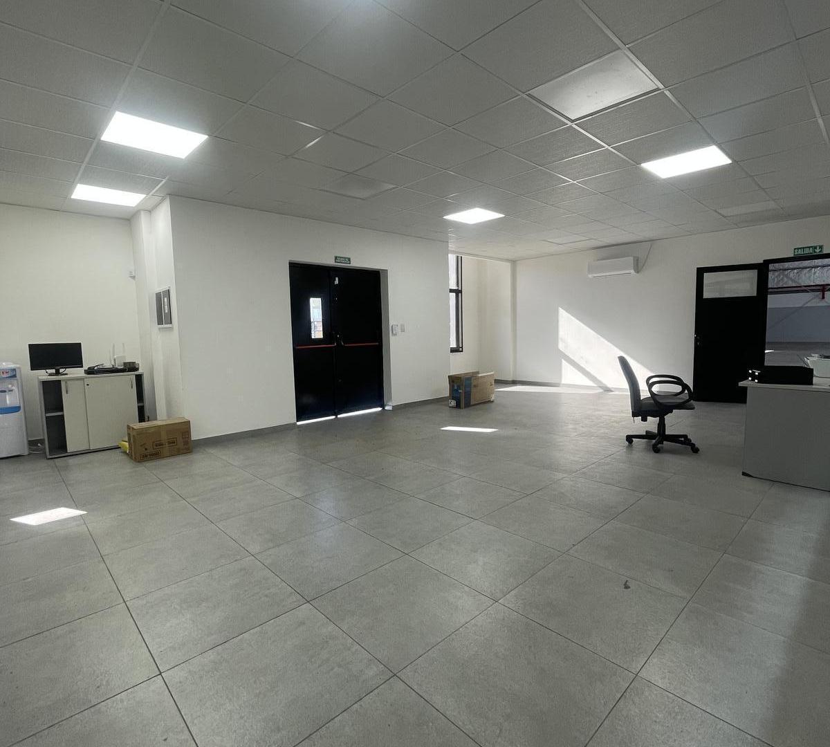 Foto de Depósito con oficinas 2.500m2- Parque Industrial Pilar / Pilarica, imagen 5