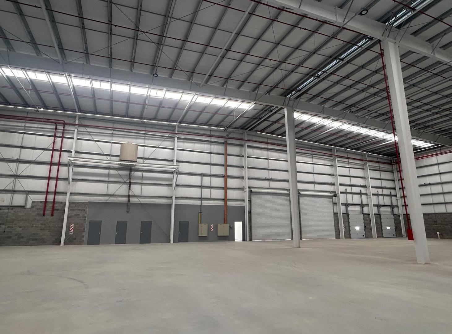 Nave Industrial 3.350 M2 Escobar