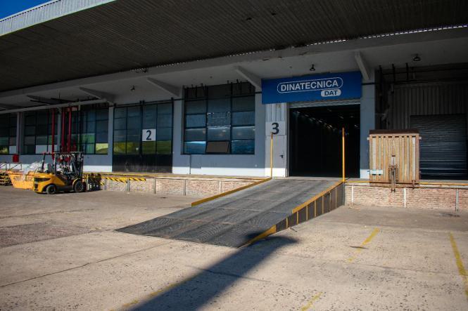 Foto de Deposito 1.380m2 en Villa Ballester, imagen 1